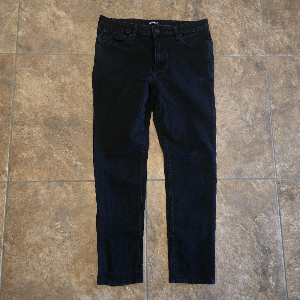 Black Denim Classic | EXPRESS | Slim Jean